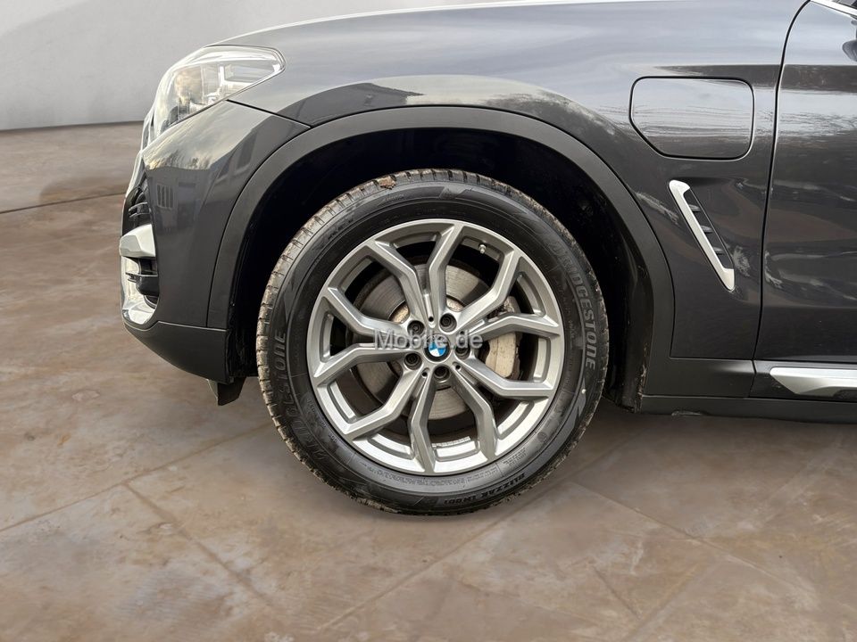 BMW X3 - Bild 2