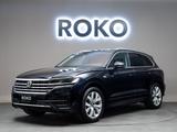Volkswagen Touareg R-Line LED Leder 4xSHZ Memo AHK Cam AIR - VW Touareg Gebrauchtwagen in Hannover