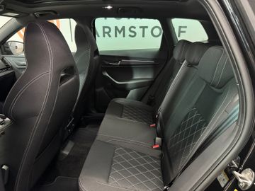 Skoda Karoq Sportline 1.5 Matrix+AHK+Panodach+Kamera