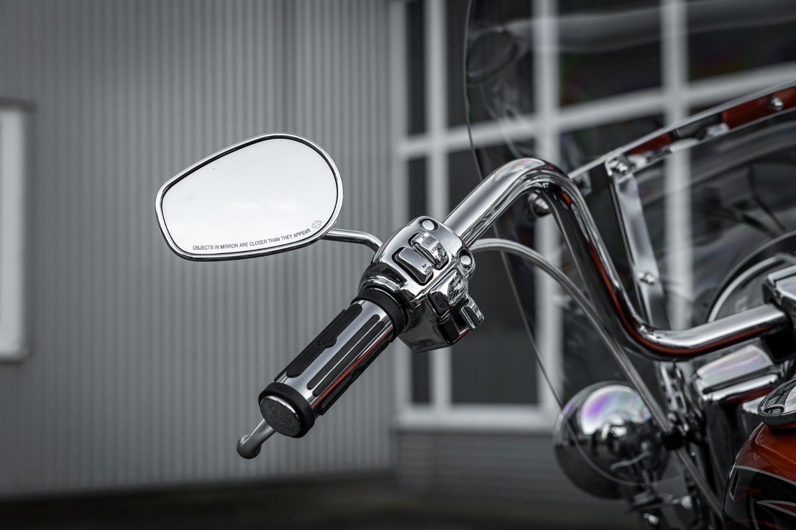 Fahrzeugabbildung Harley-Davidson FLHRC Road King Classic - BLACK BEAR - SELTEN