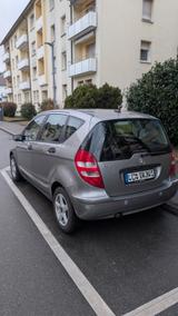 Mercedes-Benz A170 Aut. Panorama Sitzhzg TÜV 04/27 8-fach - Mercedes A 170 mit Schiebedach