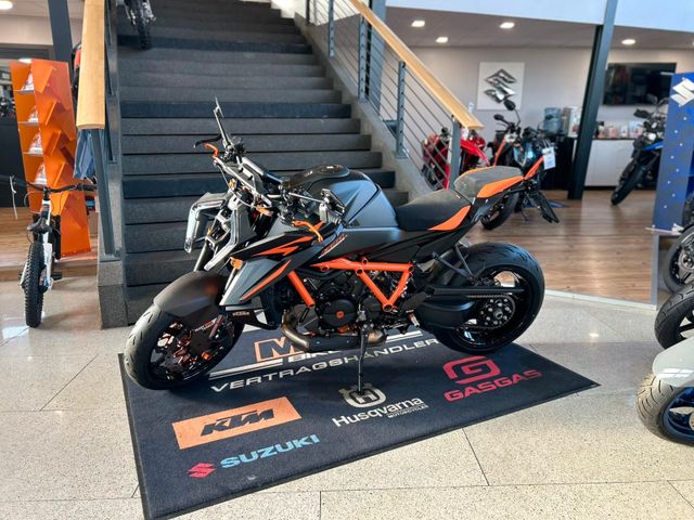 KTM 1390 Super Duke R EVO *VIEL ZUBEHÖR*TECHPACK*