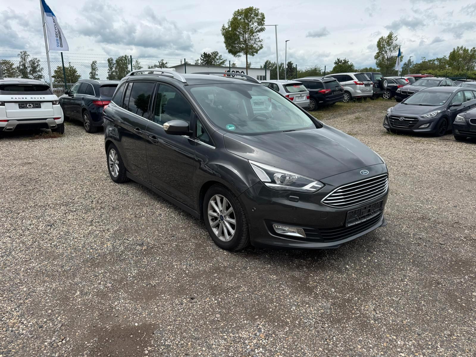 Ford Grand C-Max Titanium Klima Navi Euro6