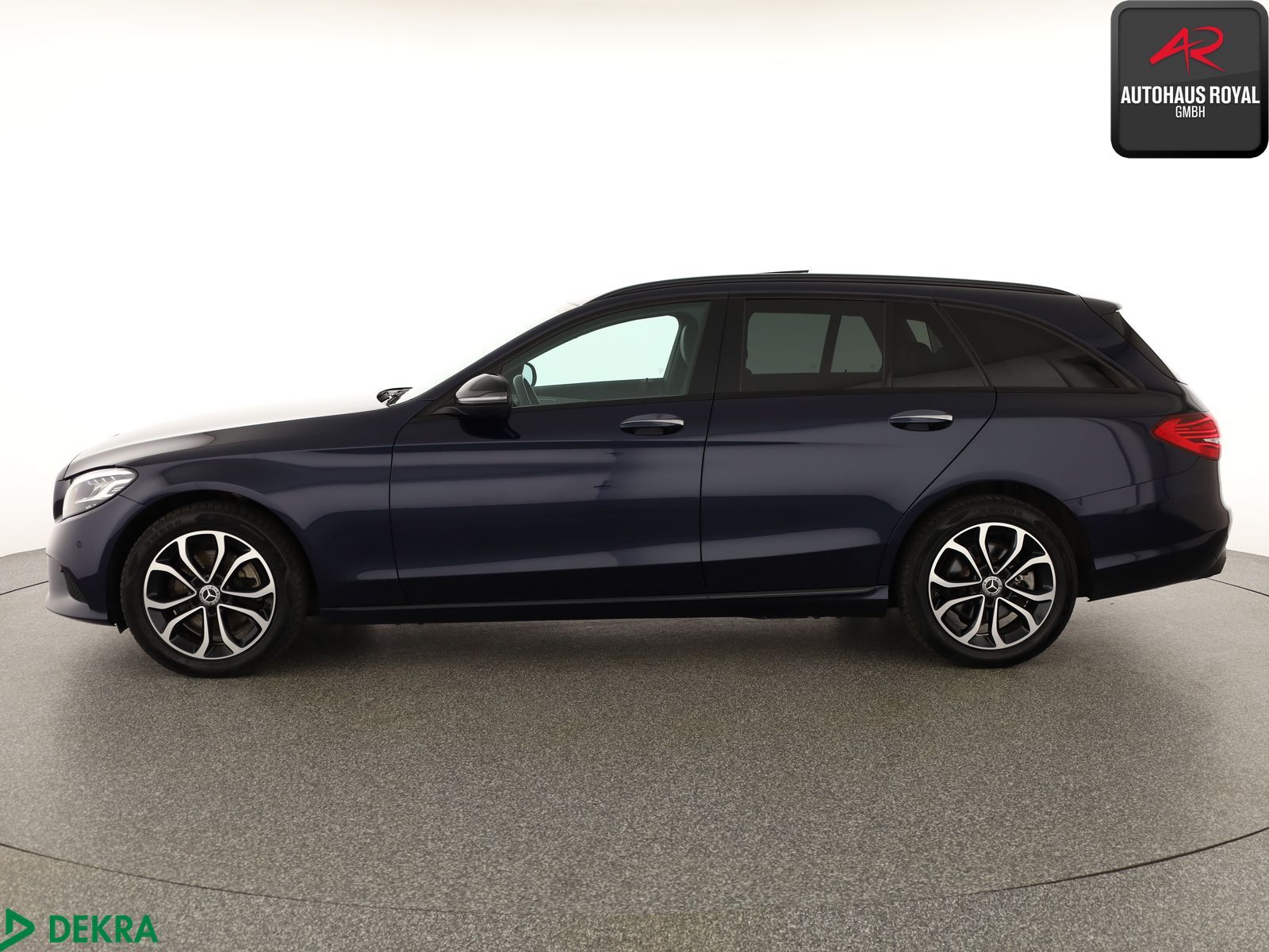 Mercedes-Benz C 220 d T Avantgarde NIGHT WIDE,PANORAMA,KEYLESS foto 2
