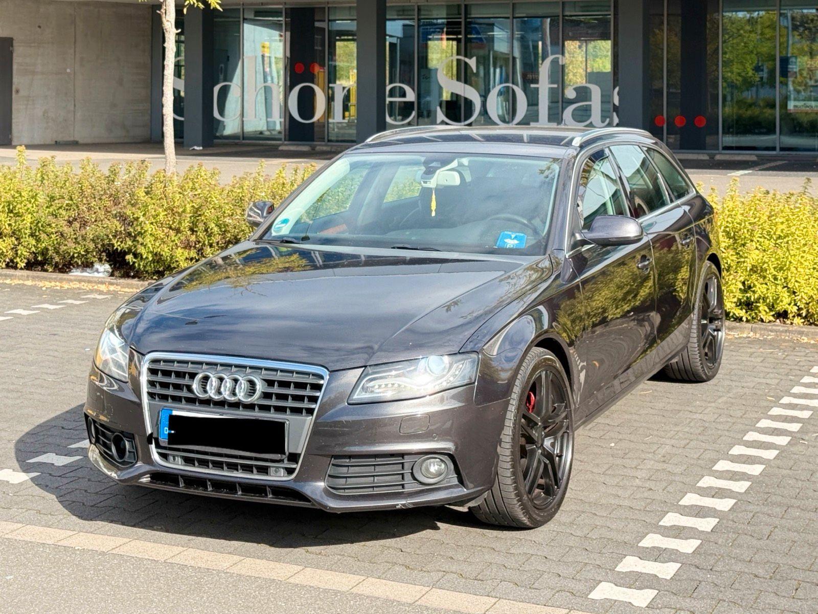 Audi A4 2011 — photo 7
