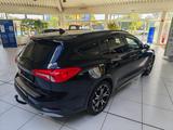 Ford FOCUS ACTiVE NAVI KAMERA LED AHK WiNTERPAKET PP  - Ford Focus Active mit Diesel-Antrieb
