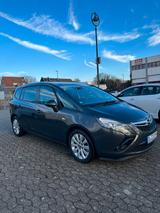 Opel zafira Tourer 7 sitzer 2.0 - Opel Zafira Tourer in Düsseldorf