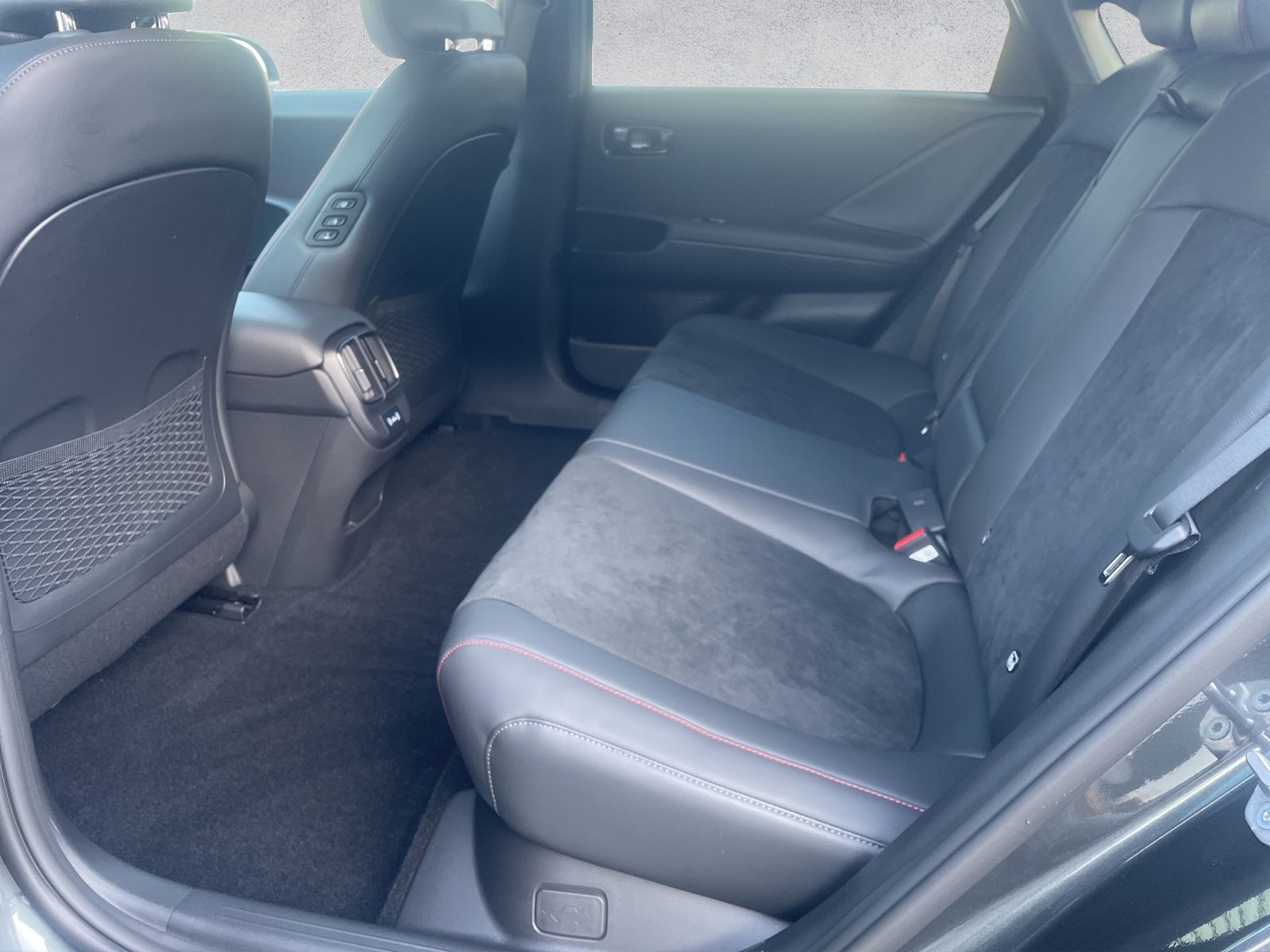Hyundai IONIQ 6 – Bild 6