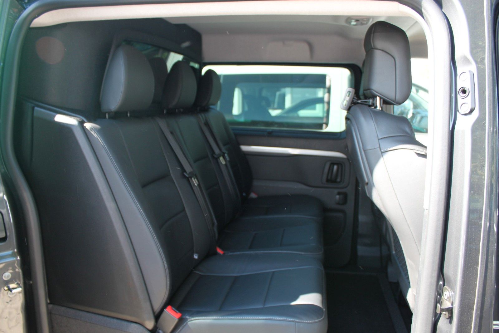 Fahrzeugabbildung Fiat Scudo L3 Multicab 180 PS Automatik