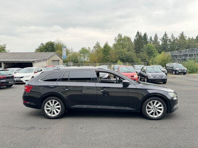 Skoda Superb Combi Style