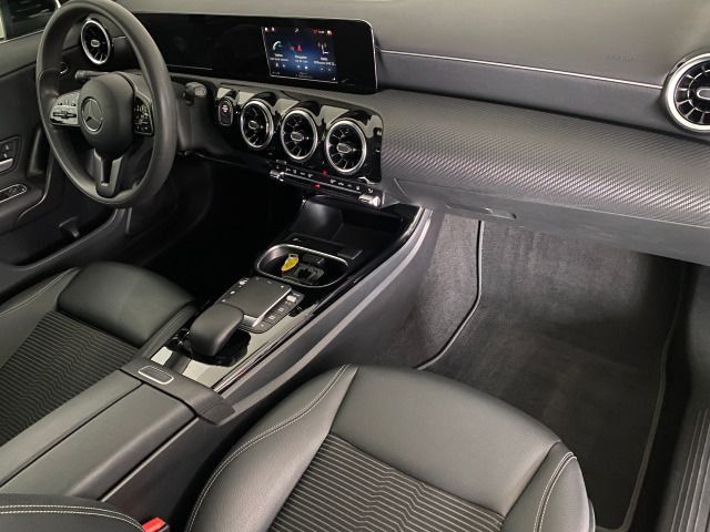 CLA 250 e Shooting Brake NAVI+SHZ+LED HP+KLIMAAU