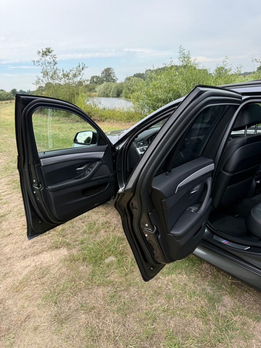 BMW 530d Touring M-Paket, fast Voll, sehr gepflegt