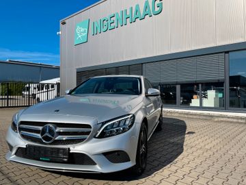 Fahrzeugabbildung Mercedes-Benz C 220 d / Avantgarde / 4Matic /Sport Fahrwerk