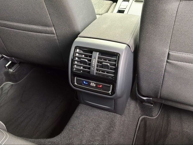 PASSAT VARIANT 2.0 TDI DSG BUSINESS IQ.LIGHT+CAM