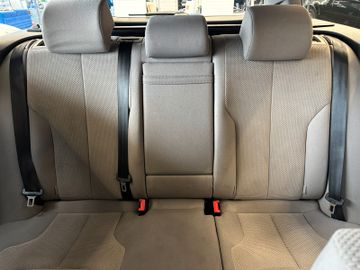 Volkswagen Passat Variant Comfortline *AHK*Klima*SHZ*PDC*