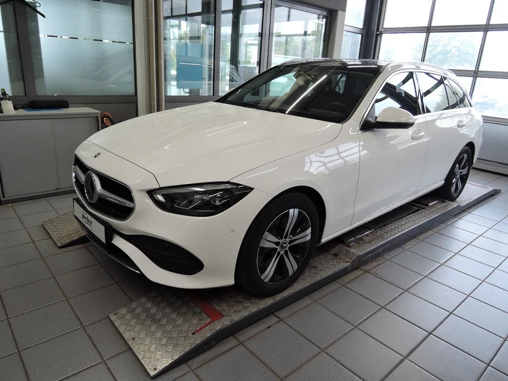 Image of Mercedes-Benz C 220