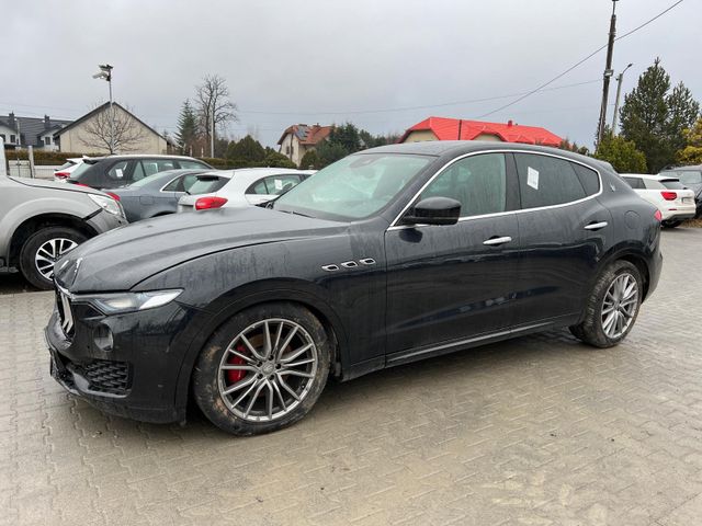 Maserati Levante Benzin 3.0 V6 257kW GRANLUSSO 4x4 Auto