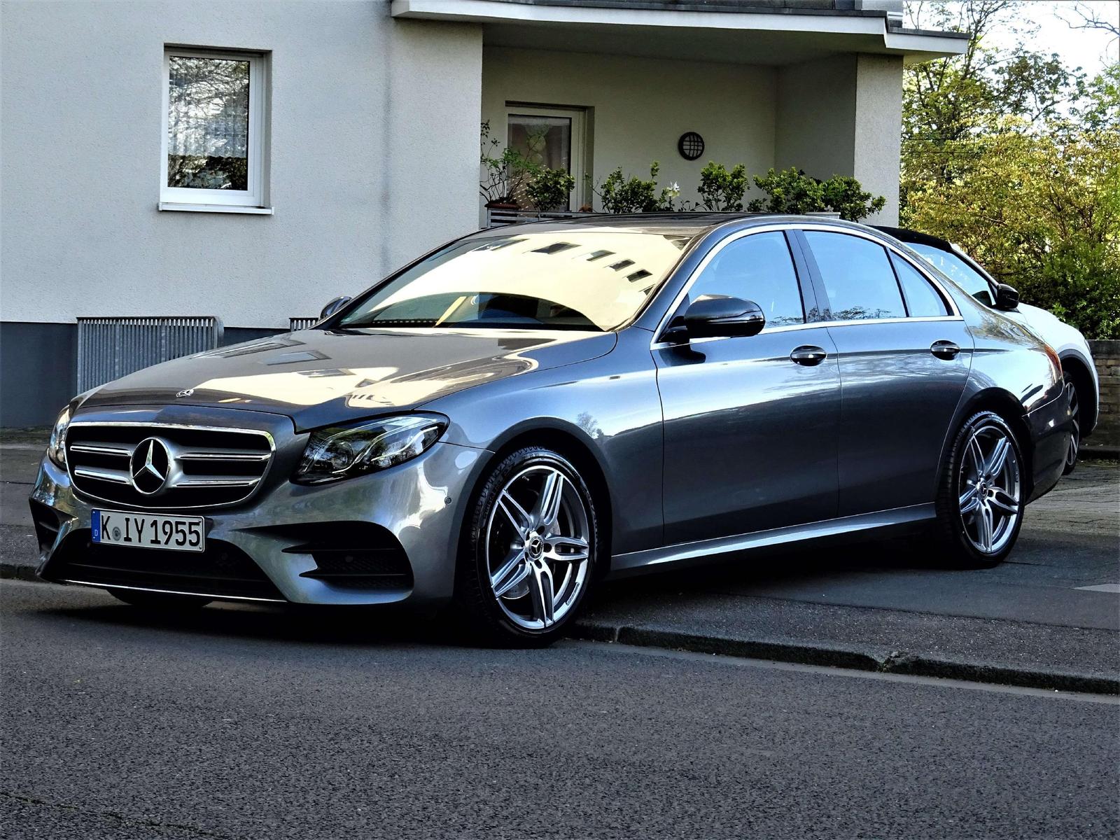 Mercedes-Benz E 220 d 9G-TRONIC Avantgarde AMG Paket