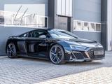 Audi R8 Performance Coupe*MAGNETIC*KERAMIK*B&O*CARBON - Audi R8 in Düsseldorf