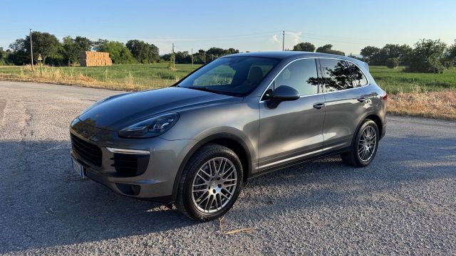 PORSCHE Porsche Cayenne 3.0 Diesel