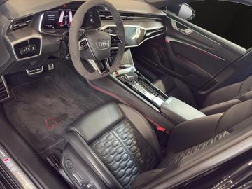 2025 AUDI RS6 photo 7