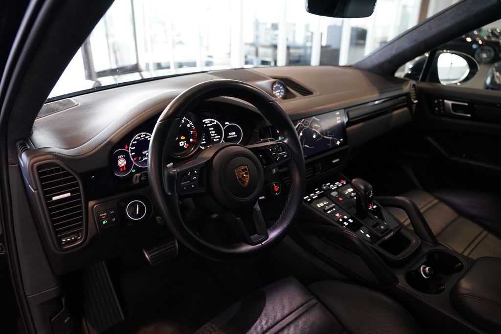 PORSCHE Cayenne Coupe Turbo GT | Sport-Chrono | 22" PORSCHE Cayenne Coupe Turbo GT | Sport-Chrono | 22"