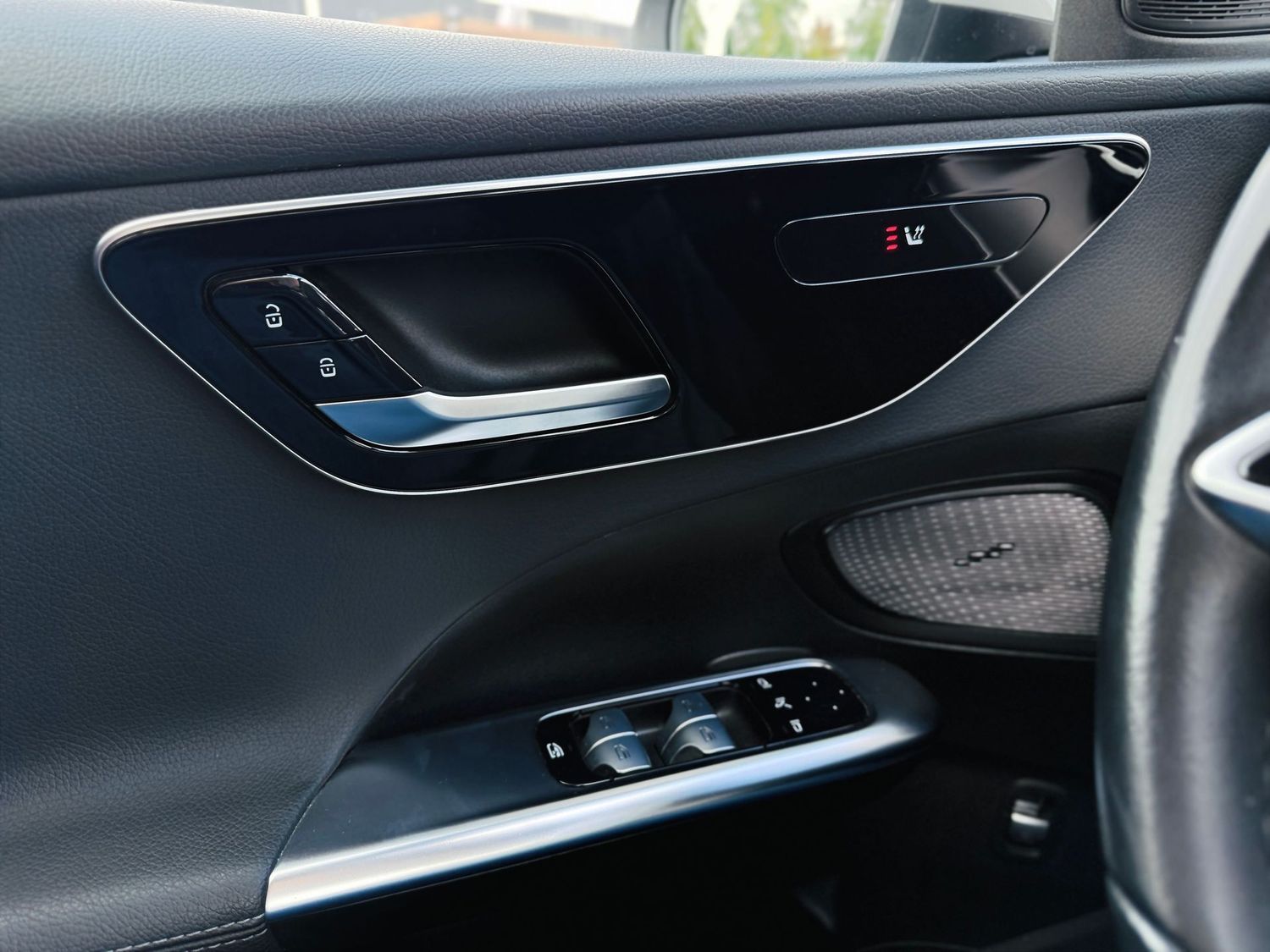 Fahrzeugabbildung Mercedes-Benz C 220 T d AVANTGARDE, Autom., LED, Distronic, SH