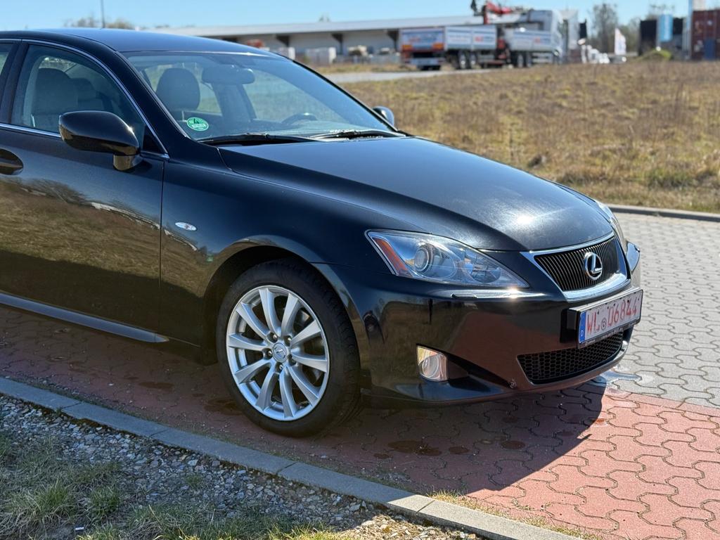 Lexus IS 250
