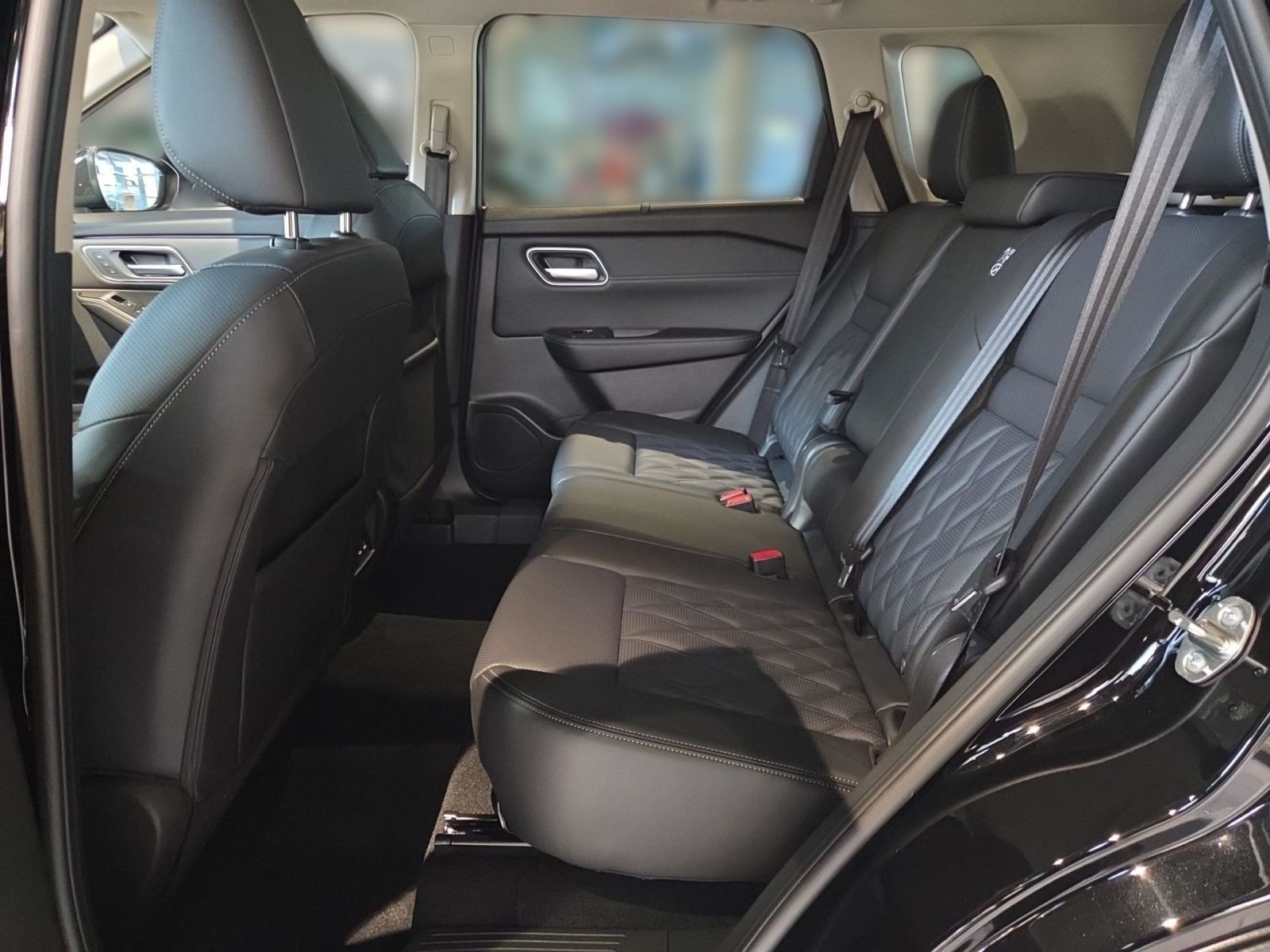 Fahrzeugabbildung Nissan X-Trail Tekna+ MHEV 163 PS Autom. *NAVI*BOSE*HEA