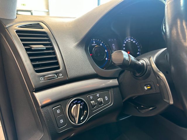 Hyundai i40 cw blue Trend *Navi*AHK*Klima*