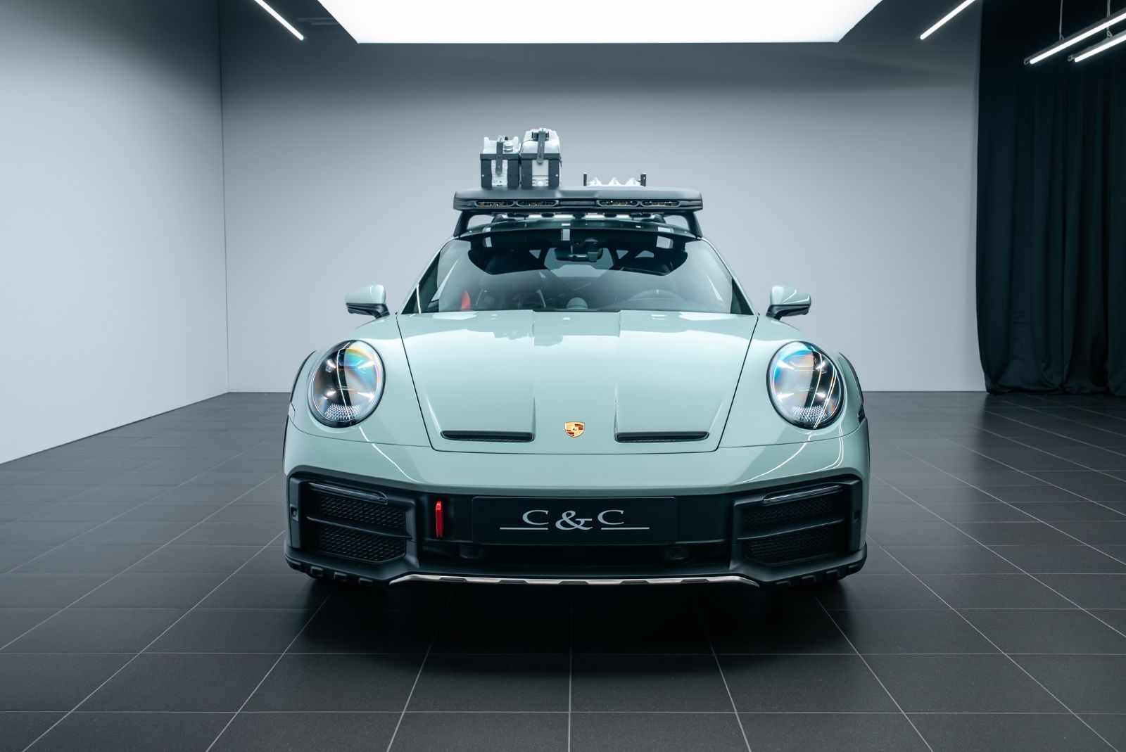Fahrzeugabbildung Porsche 911 992 Dakar/FULL PPF/ROOF RACK/BURMESTER/360°