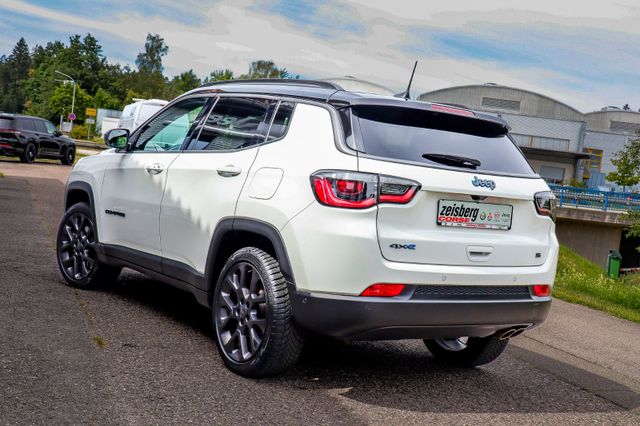 Fahrzeugabbildung Jeep Compass 1.3 T-GDI PHEV 4xe Auto S Leder Nav Pano