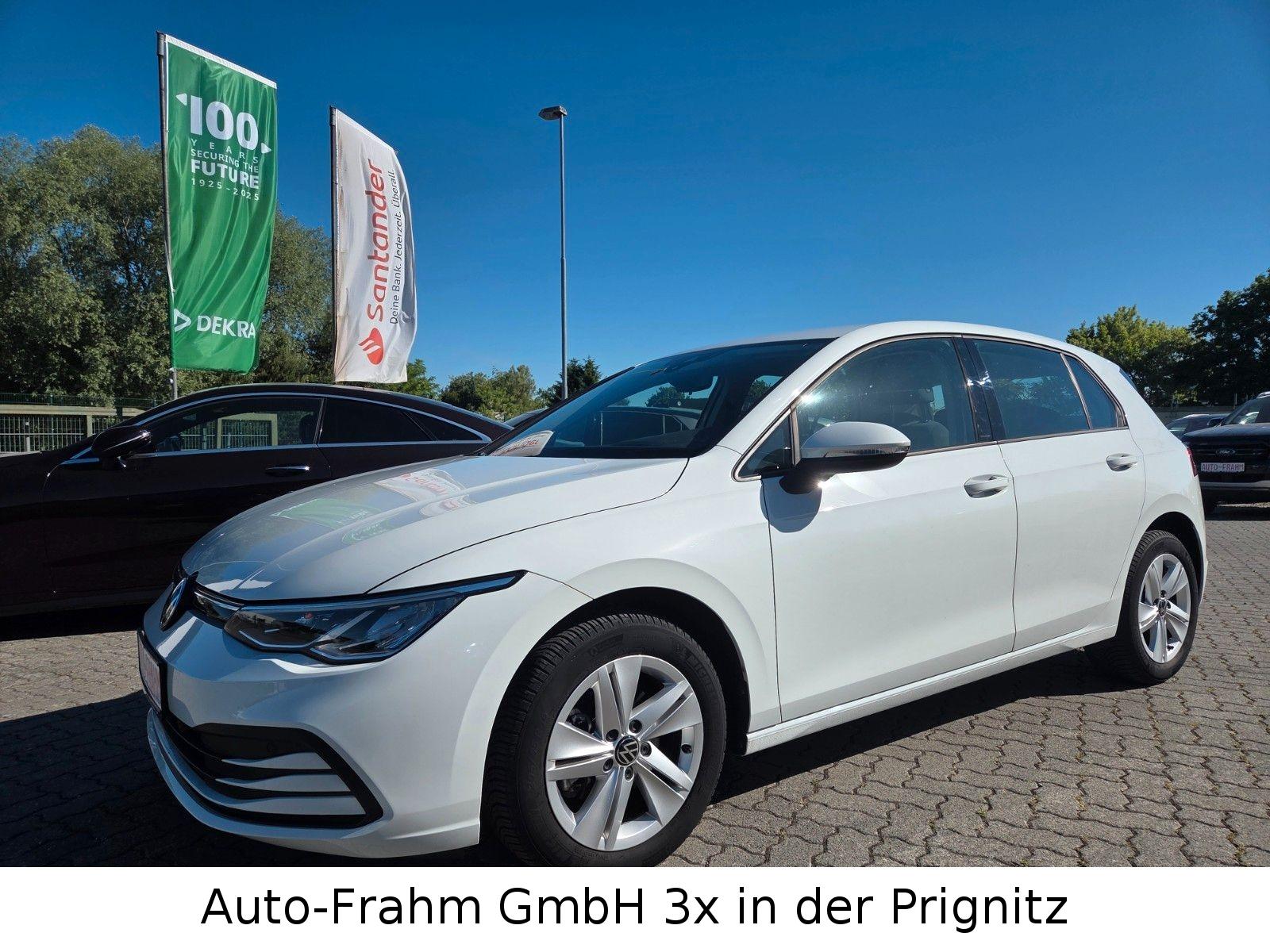 Volkswagen Golf VIII Lim. Life eTSI LED NAVI