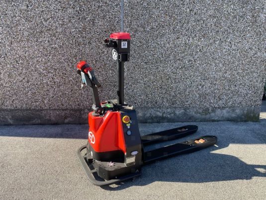 Andere XP15 AUTONOMOUS MOBILE ROBOT NEUMASCHINE