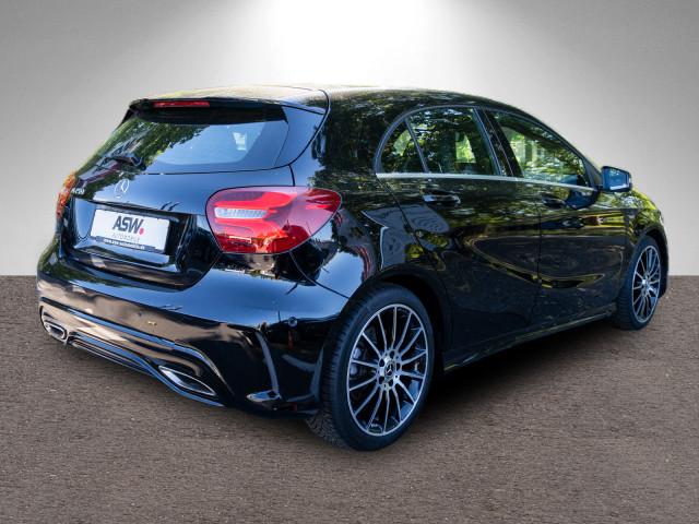 Mercedes-Benz A 250 AMG Line NAVI LED PANO RFK  GRA SHZ PTS