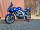 Suzuki SV650S - SUZUKI 2004 SV650