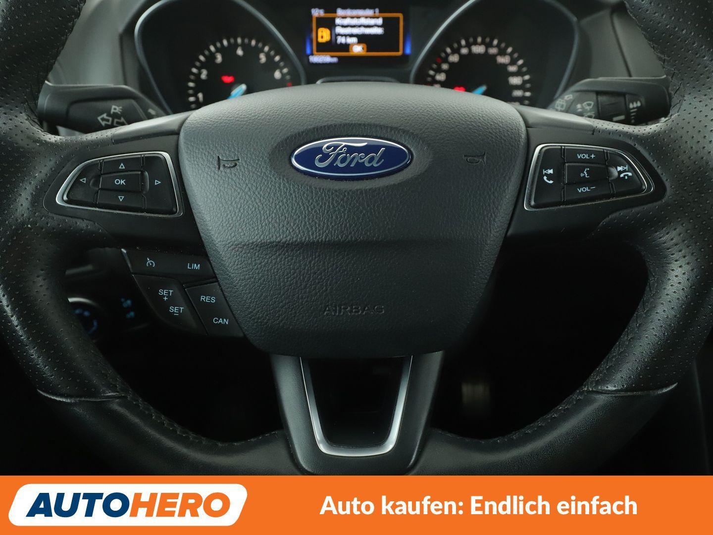 Ford Focus 1.0 EcoBoost ST-Line*TEMPO*PLA*PDC*SHZ*LHZ