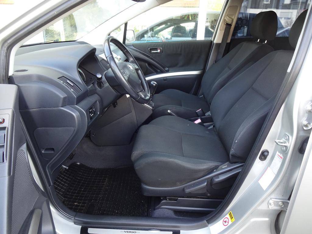 Toyota Corolla Verso