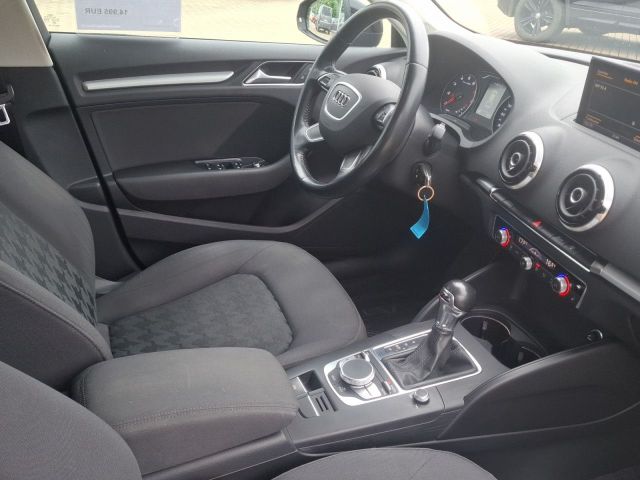 A3 Sportback 1.4 TFSI Automatik,Attraction,Navi