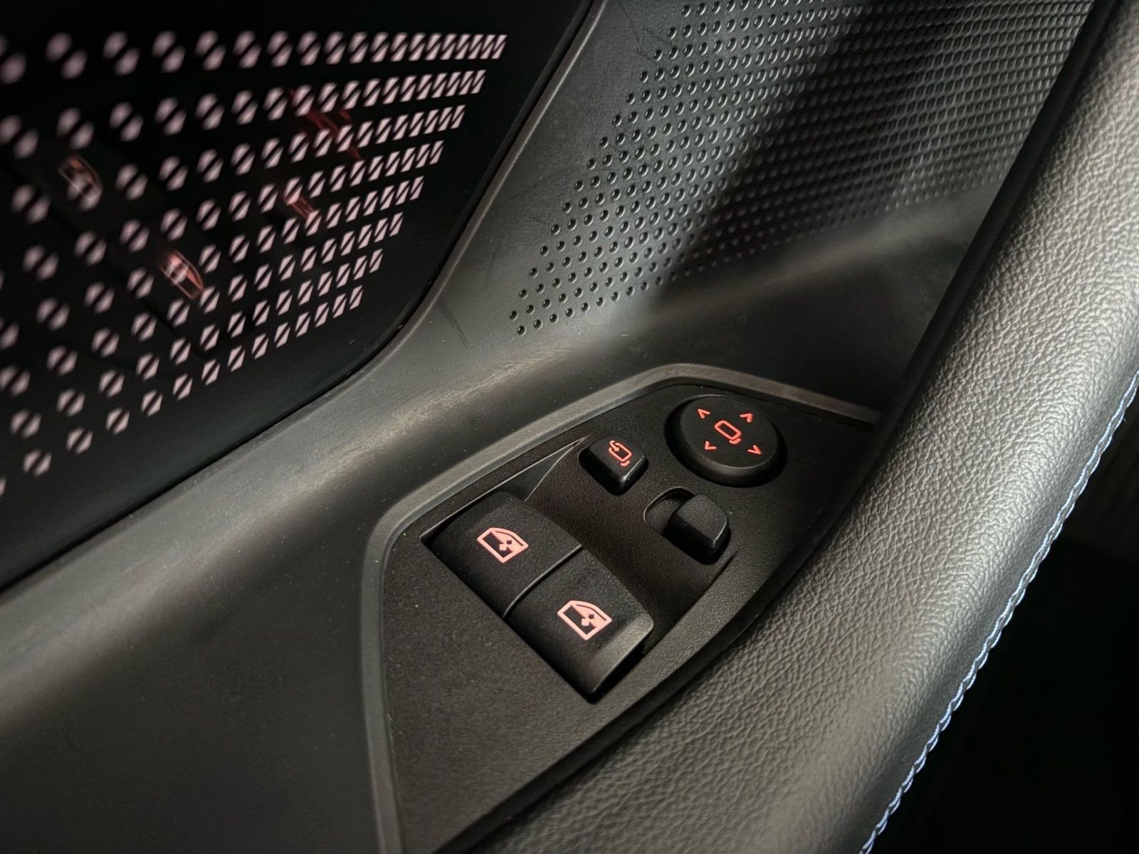 BMW 220 - Bild 15
