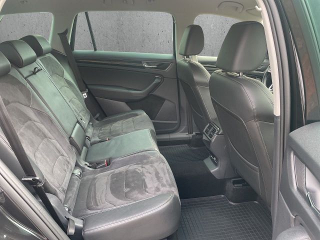 Kodiaq Style 2.0 TSI 4x4 DSG/AHV/elHK/NAVI/360 ?