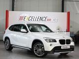 BMW X1 xDrive 25i BUSINESS SPORT SHADOW / PANORAMA / - BMW X-Reihe mit Benzin-Antrieb: Automatik