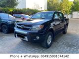 Toyota Hilux 2.5 Diesel   4x4 Klima AHK  mGWE10 - Toyota Hilux mit Diesel-Antrieb: Allradantrieb, Geländewagen, 2.5