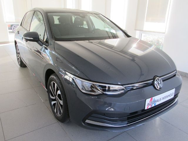 Golf  VIII ACTIVE 1.5 TSI NAV KAM KLI ACC LED LM