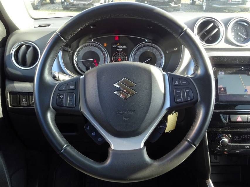 Fahrzeugabbildung Suzuki Vitara 1.4 DITC Mild Hybrid 4*4 Comfort