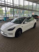 Tesla Model 3 Performance, MwSt. ausweisbar - Tesla Model 3 in Köln