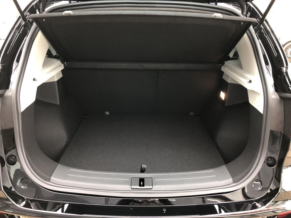 Fahrzeugabbildung MG ZS EV Maximal Luxury *Sofort Verfügbar*