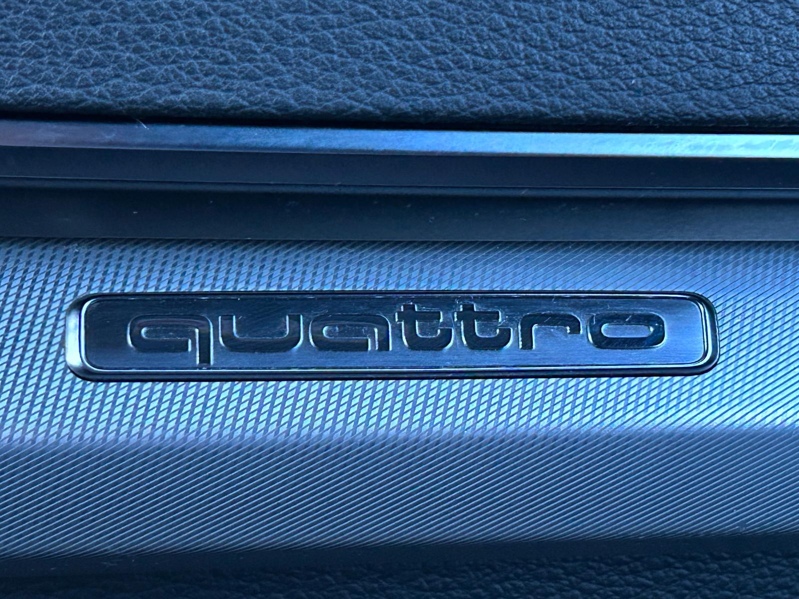 Audi Q5 quattro sport 2,0 Ltr. Aut. Navi Xenon Kamera