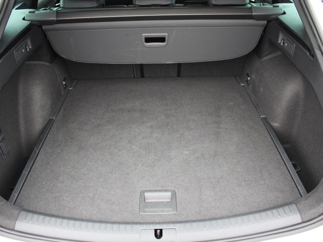 Leon ST VZ 2,0 TSI 4Drive 19"*ACC*el.Heckklappe