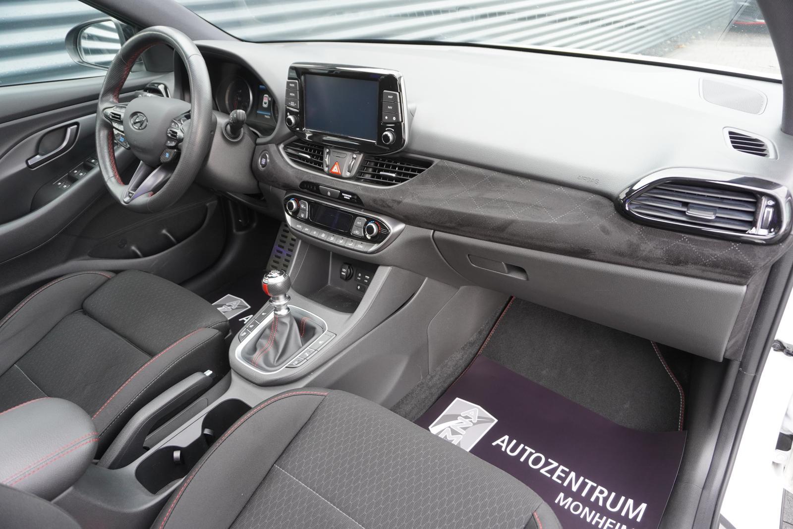 Hyundai I30N PERFORMANCE|FASTBACK|PANORAMA|KAMERA|LED